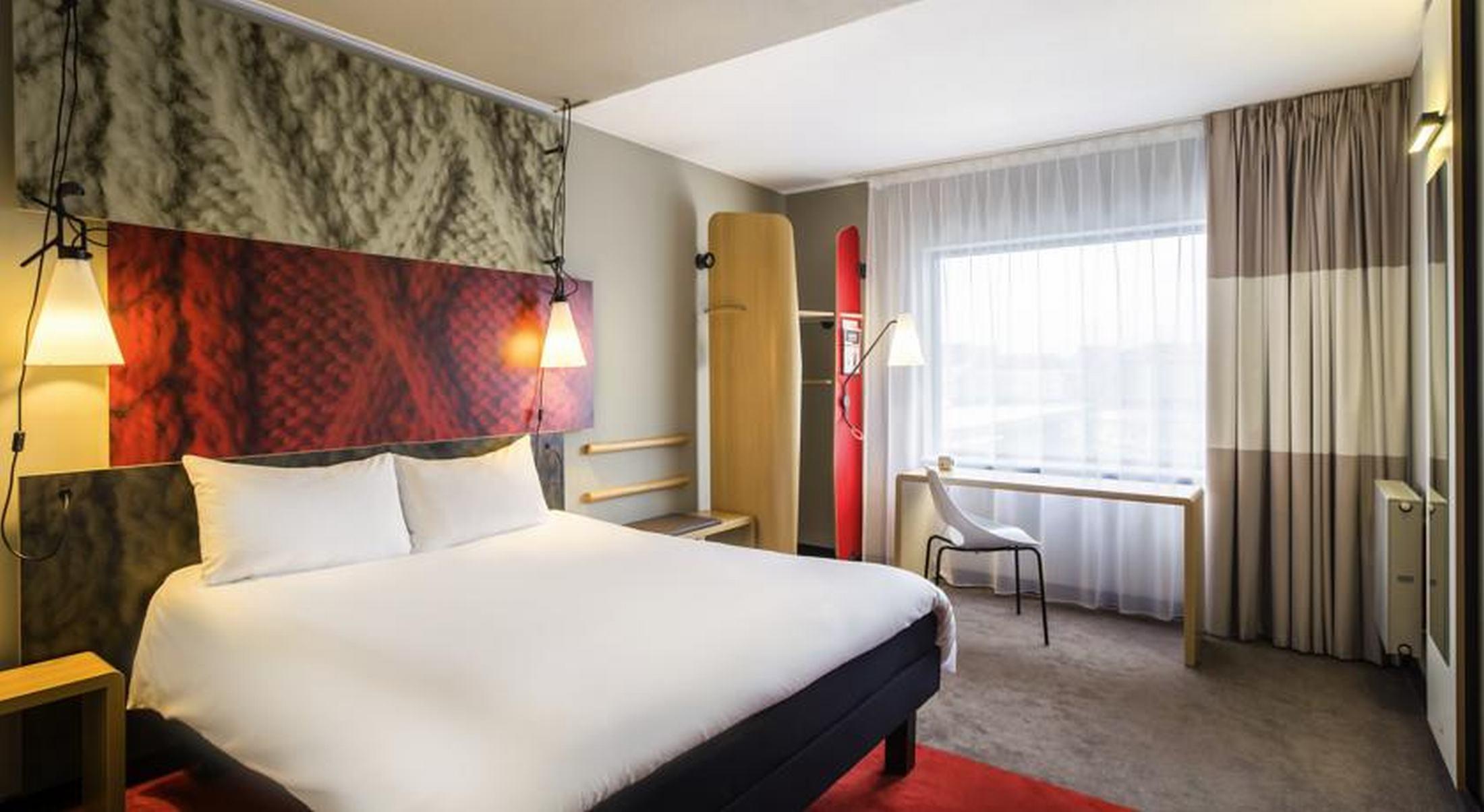 ไอบิส กดัญสก์ สตาเร เมียสโต Hotel ภายนอก รูปภาพ