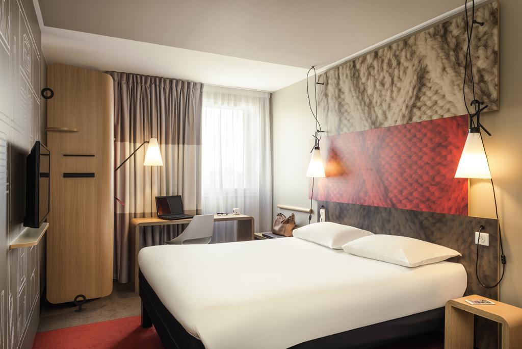 ไอบิส กดัญสก์ สตาเร เมียสโต Hotel ภายนอก รูปภาพ